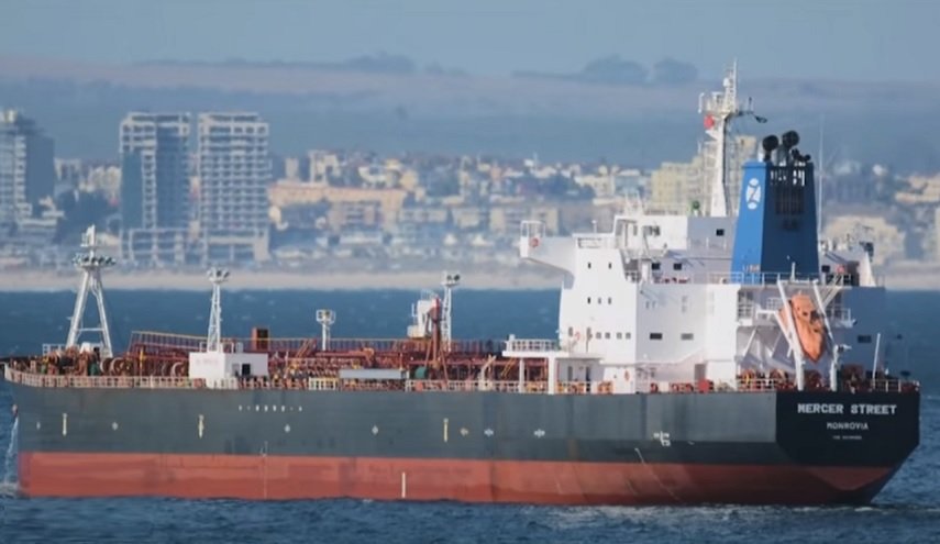 الخارجية البريطانية تستدعي السفير الإيراني بشأن الهجوم على ناقلة النفط ببحر عمان