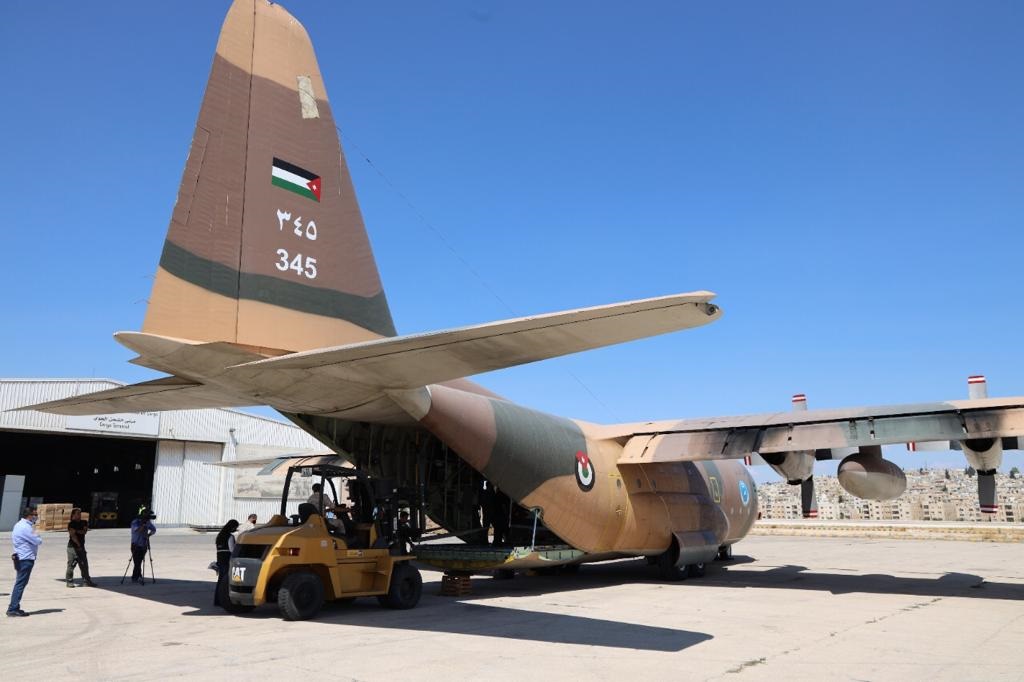 تنفيذا لتوجيهات الملك: الهيئة الأردنية الخيرية الهاشمية ترسل طائرة مساعدات طبية إلى لبنان