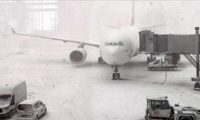 “الخطوط التركية” تعلق رحلاتها من مطار إسطنبول بسبب سوء الطقس