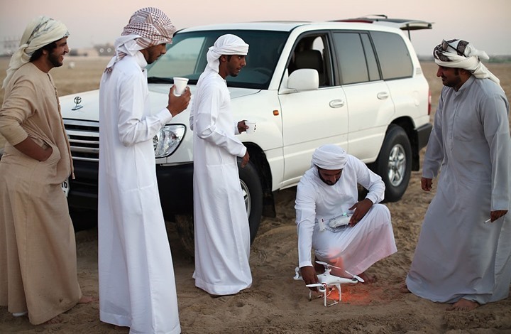 أبوظبي تحظر “الدرون”.. ومسؤول “اسرائيلي” يكشف تفاصيل الهجوم على أبو ظبي