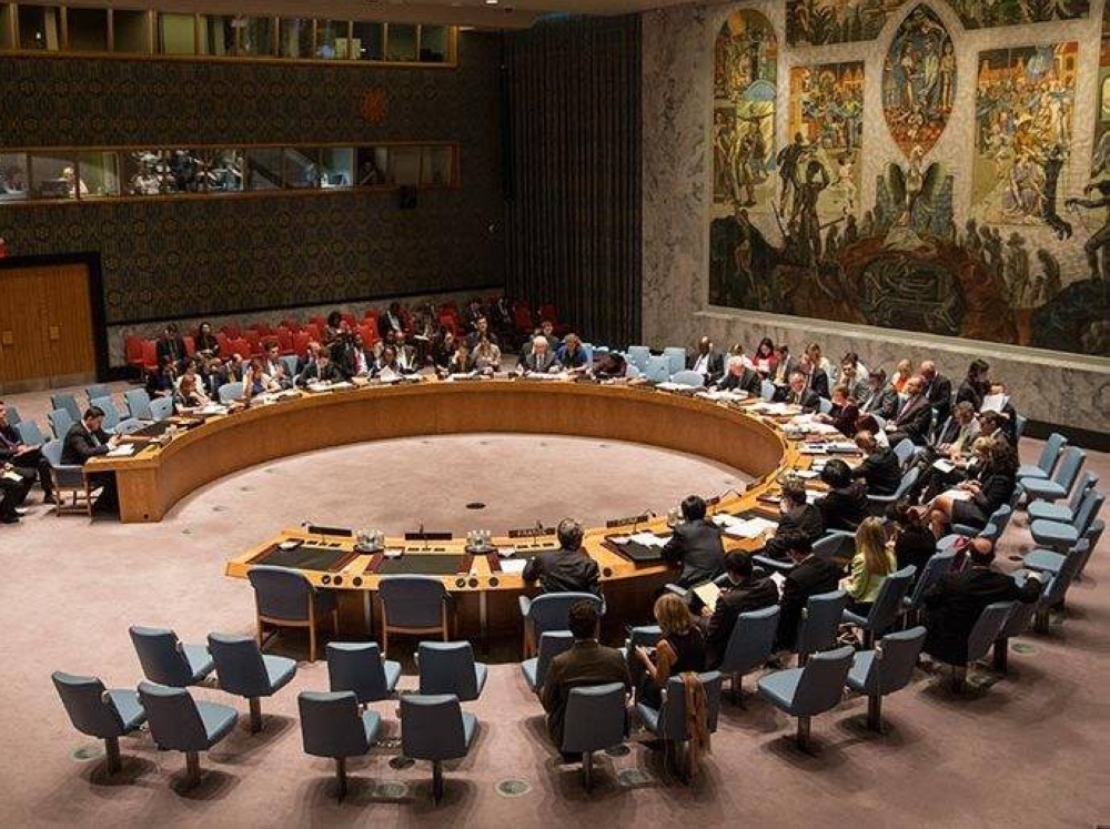 جلسة لمجلس الأمن وتلويح بعقوبات على روسيا