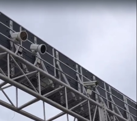الرحامنة : كاميرات شارع الاستقلال الجديدة معدة لمراقبة السرعة وتعداد المركبات