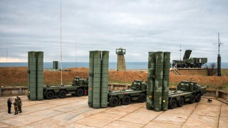 روسيا تنشر منظومات دفاع جوي “S-400” في بيلاروس