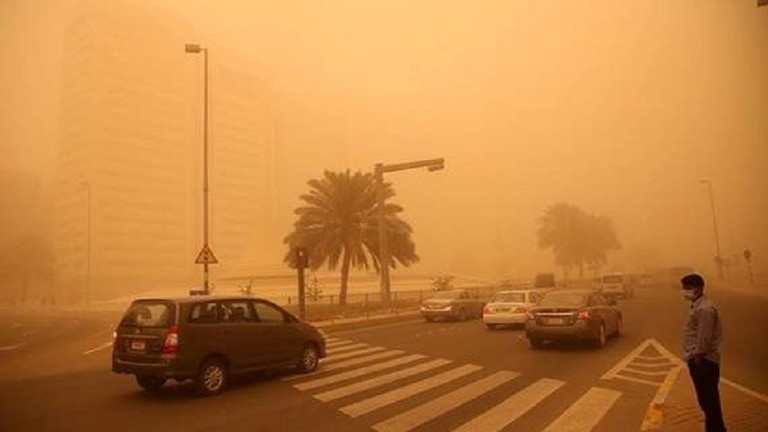 إدارة مطار أربيل تُعلق الرحلات الجوية اليوم الثلاثاء بسبب العاصفة الترابية.