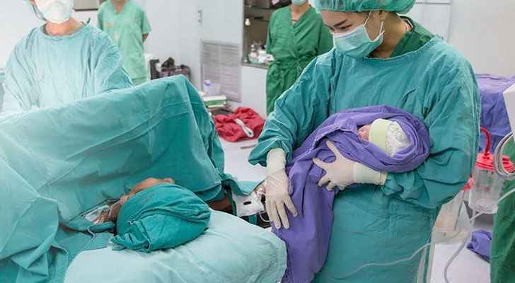 مصر.. تحذير من ارتفاع حالات الولادة القيصرية