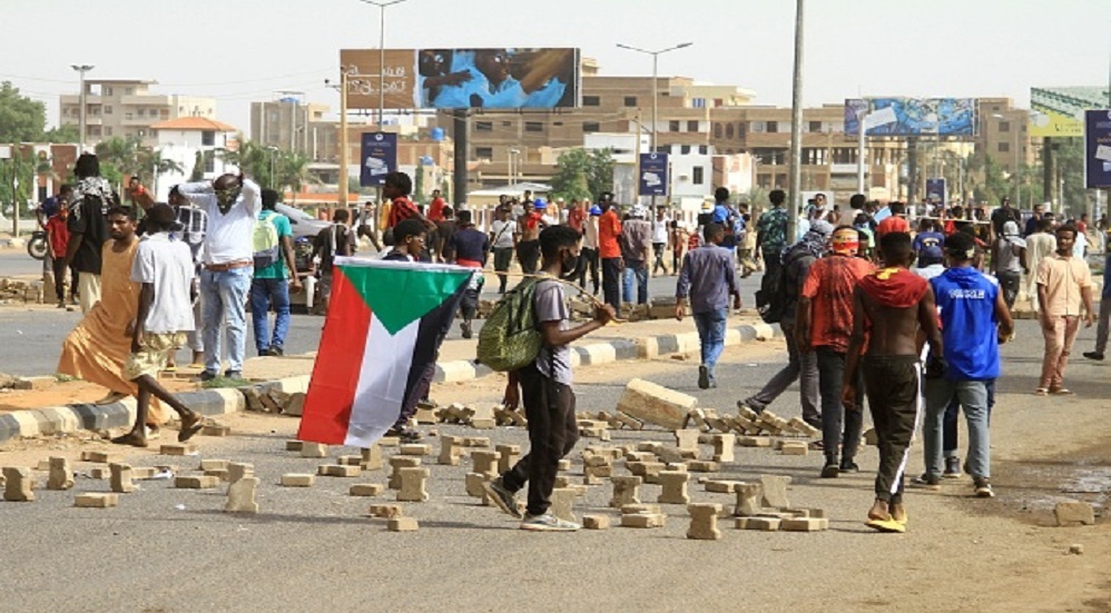 “أخبار السودان”: انسحاب الإمارات من الآلية الرباعية لحل الأزمة السودانية