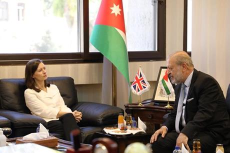 السفيرة البريطانية تشكر الأردنيين على العزاء بالملكة إليزابيث