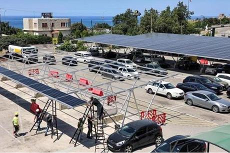لبنان .. لا قدرة على تأمين الكهرباء إلا لساعتين والطاقة الشمسية الخيار الوحيد