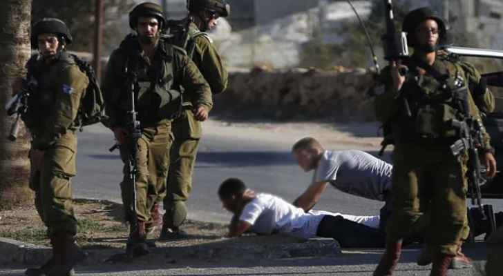 الاحتلال الإسرائيلي يشن حملة اعتقالات في الضفة والقدس