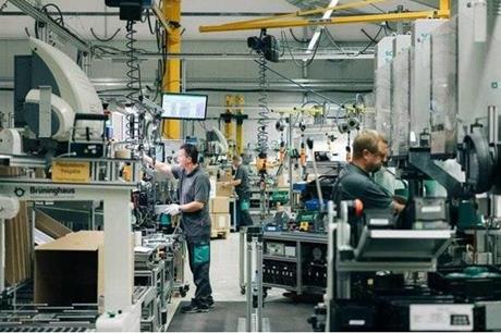 أزمة الطاقة تهدد بوقف إنتاج الشركات في ألمانيا
