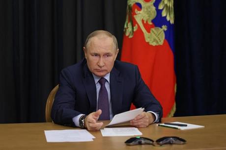 أوليغارشي روسي سابق: خطورة تهديد بوتين ليست خدعة