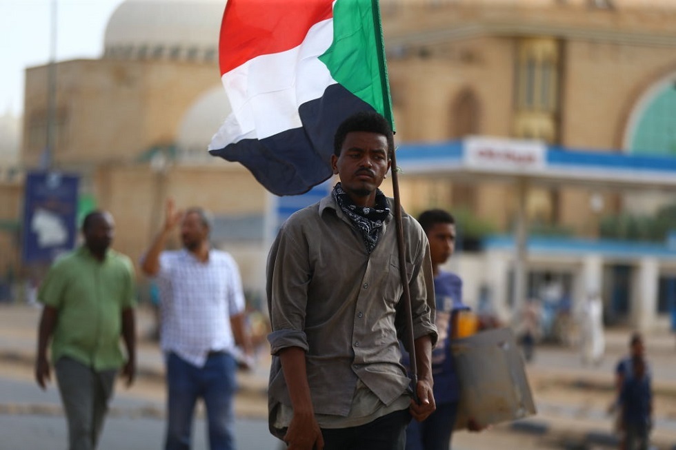 السودان.. السلطات تؤكد حرصها على حماية المتظاهرين