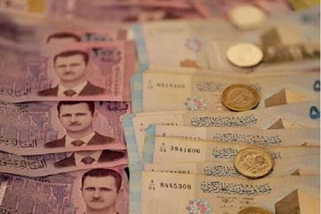 الليرة السورية تسجل أدنى مستوياتها مقابل الدولار في السوق السوداء