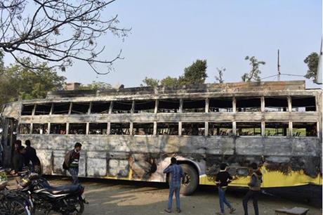الهند.. مقتل 11 شخصا في حريق حافلة