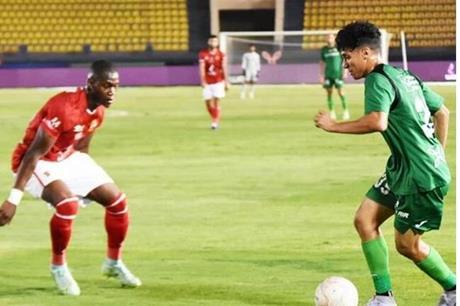 لاعب مصري يعتزل كرة القدم بعمر الـ23 عاما بسبب ..