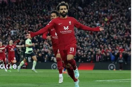 محمد صلاح يقود ليفربول أمام توتنهام في قمة نارية بالدوري الإنجليزي