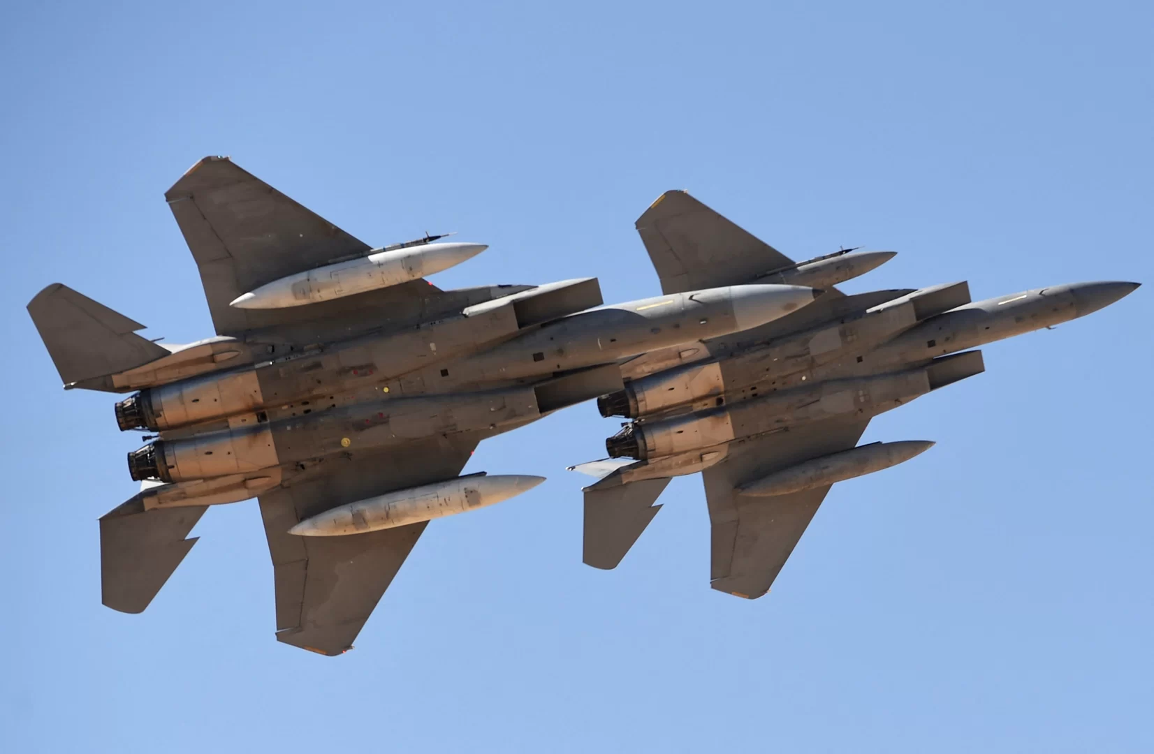 بالصور.. طائرات القوات الجوية السعودية المقاتلة تصل إلى جزيرة كريت في اليونان