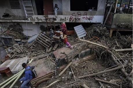 سبعة قتلى جراء أمطار غزيرة في شرق فنزويلا