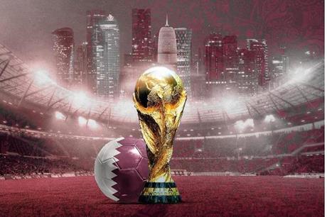 قطر تضبط 140 كأسا مقلدا لجائزة كأس العالم