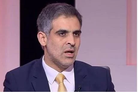 ماذا قال د حازم رحاحلة بعد قرار مجلس الوزراء انهاء خدماته