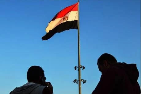 مصر.. القبض على 5 متهمين بسرقة خط بترول